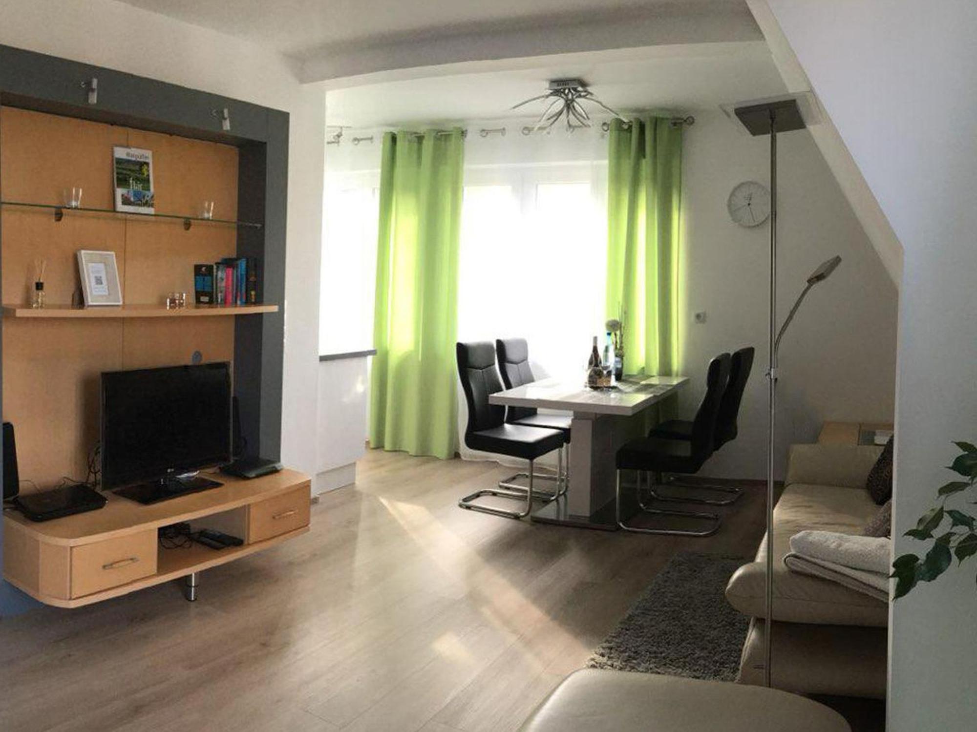 Apartamento Haus Burgblick Badenweiler Exterior foto